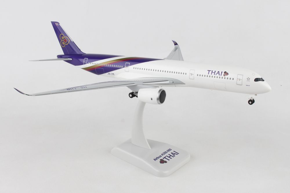 Daron Worldwide Trading Collectible Plane Model Airbus A350 Thai for sale online 