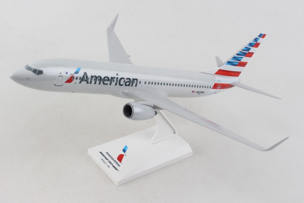 G45100 American 737-800 1:100 New Livery Model Airplane 