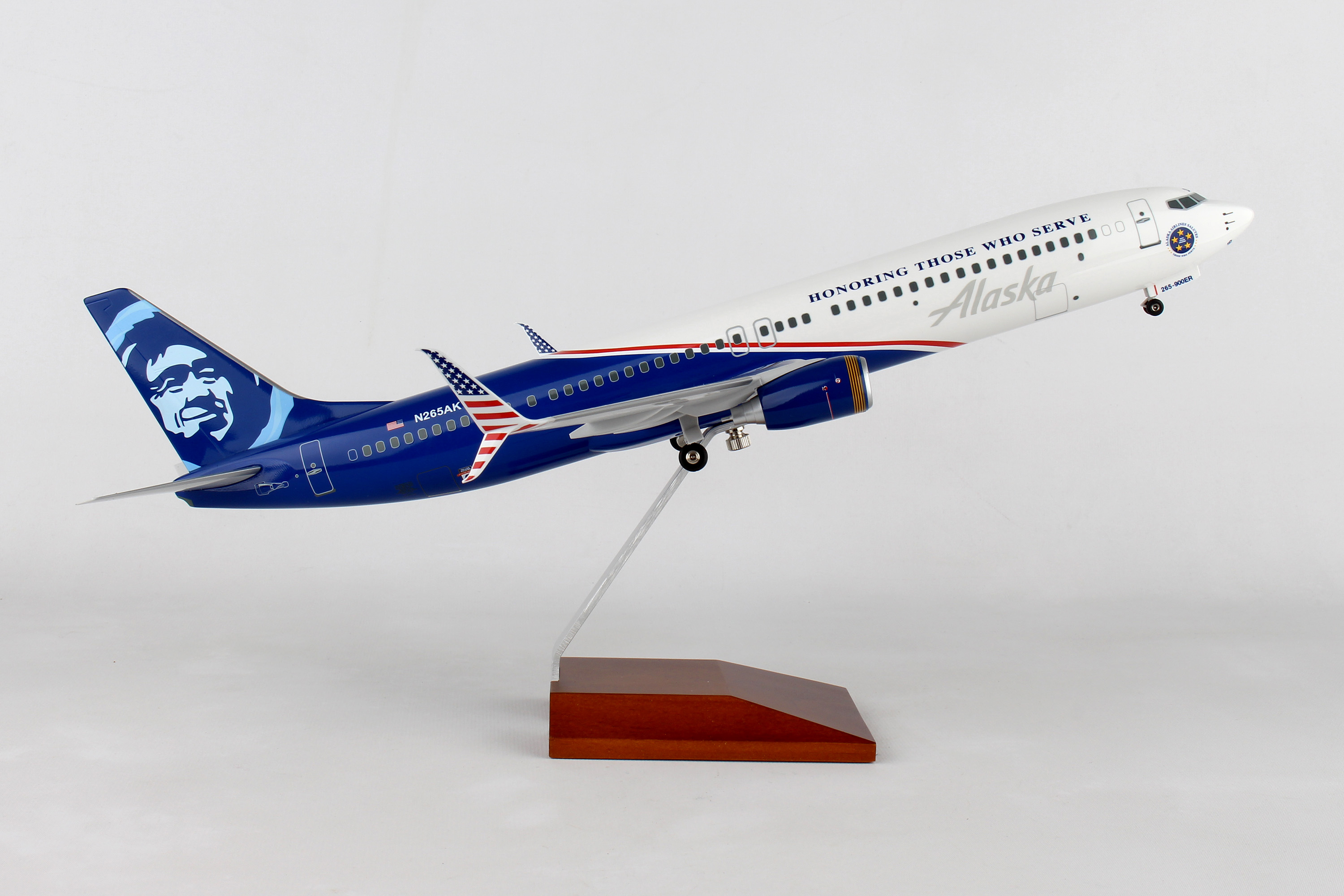 Alaska Airlines N265AK Honoring Those Who Serve Boeing 737-900 1/130 Model+Stand 