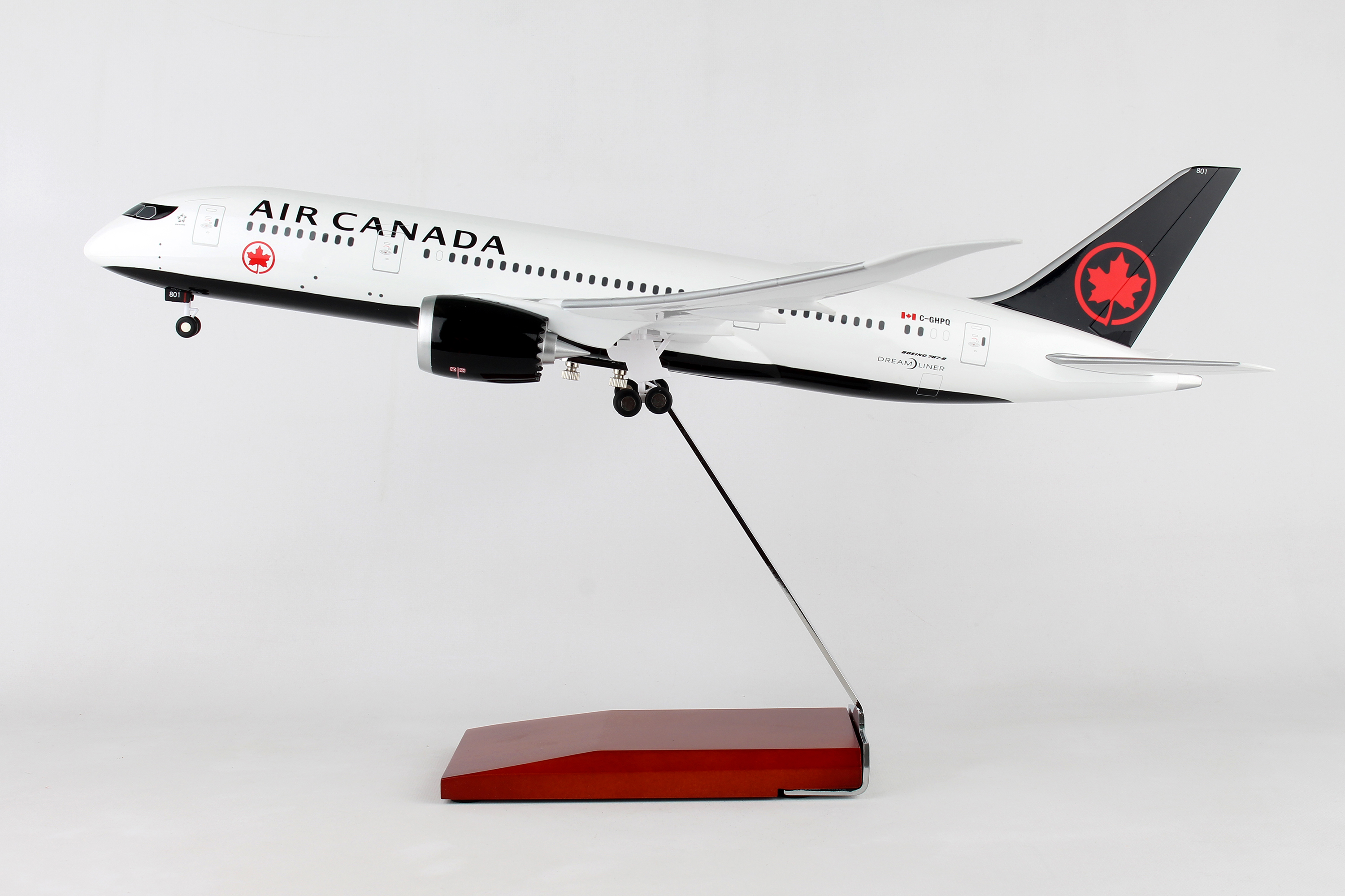 Skymarks Model Air Canada 787-8 1/200 Scale with Stand 